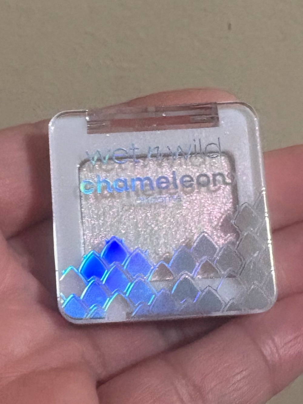 Wet n Wild Chameleon Shimmer Single Eyeshadow - Iridescent White Brand New .